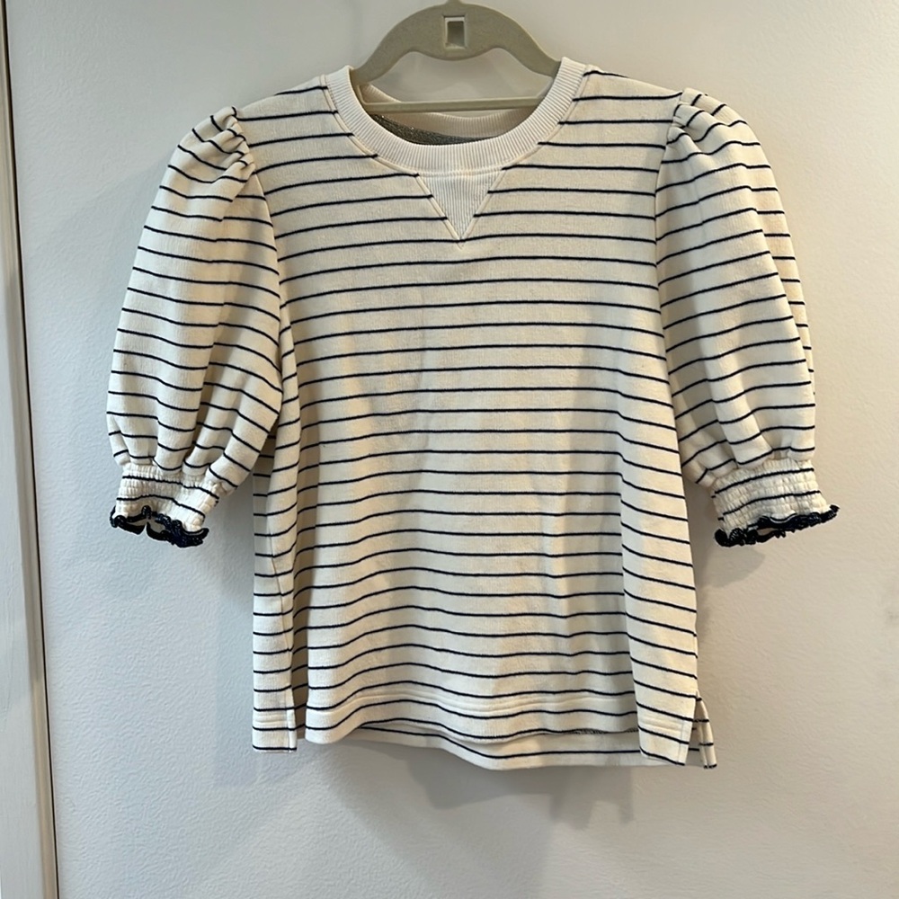 Saylor Cropped Navy and Cream Striped Sweatshirt Size Small